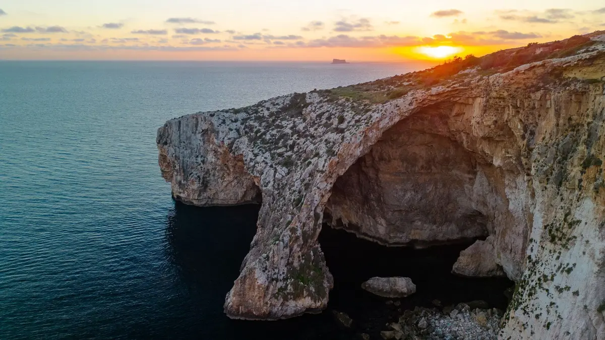 Sunset at blue grotto